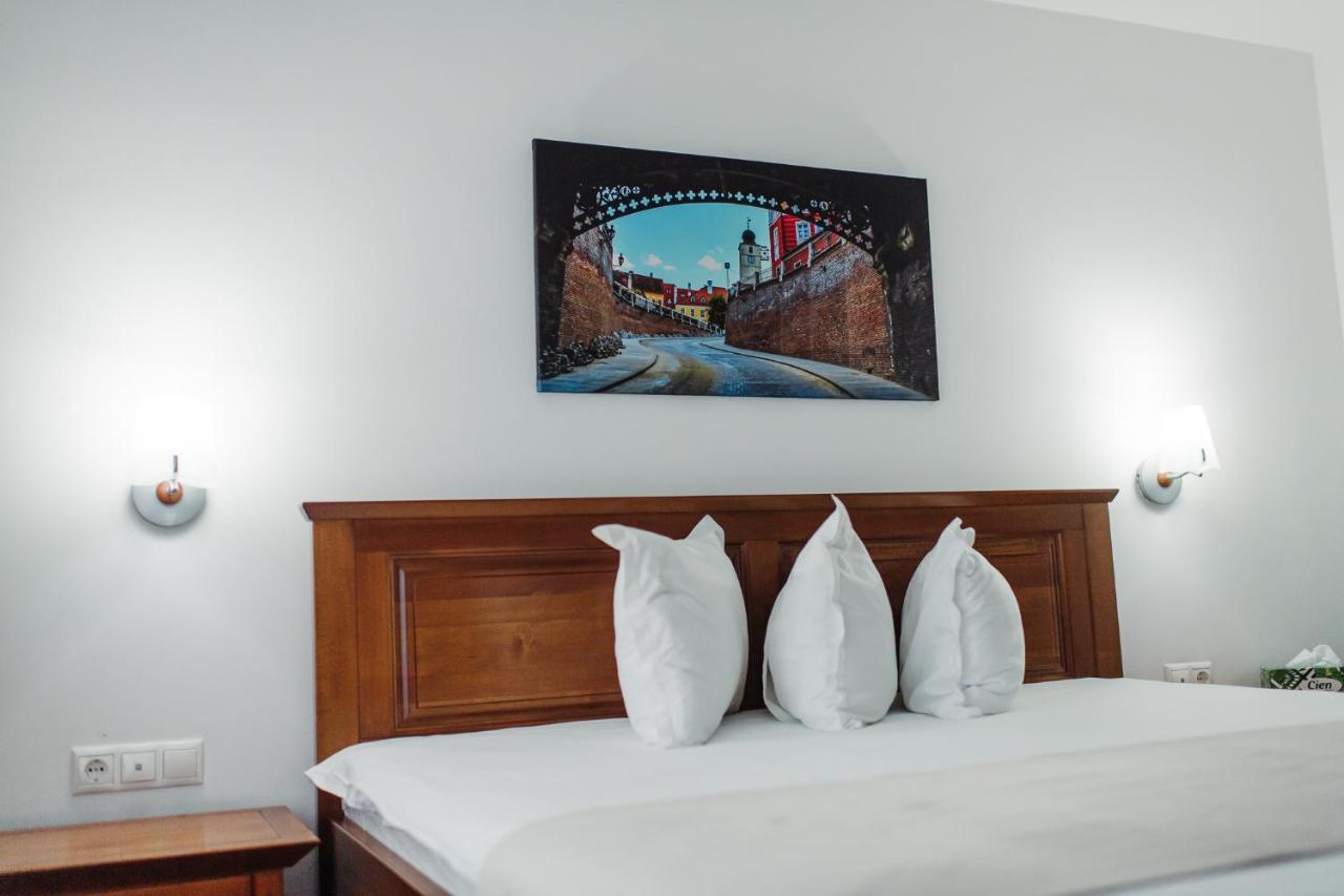 Boutique Damiani Otel Sibiu Dış mekan fotoğraf